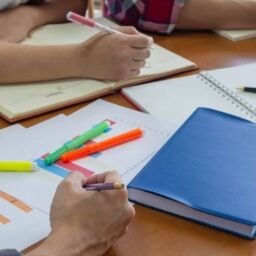 5 RAISONS POUR LESQUELLES VOTRE ÉCOLE A BESOIN D’UN SITE WEB